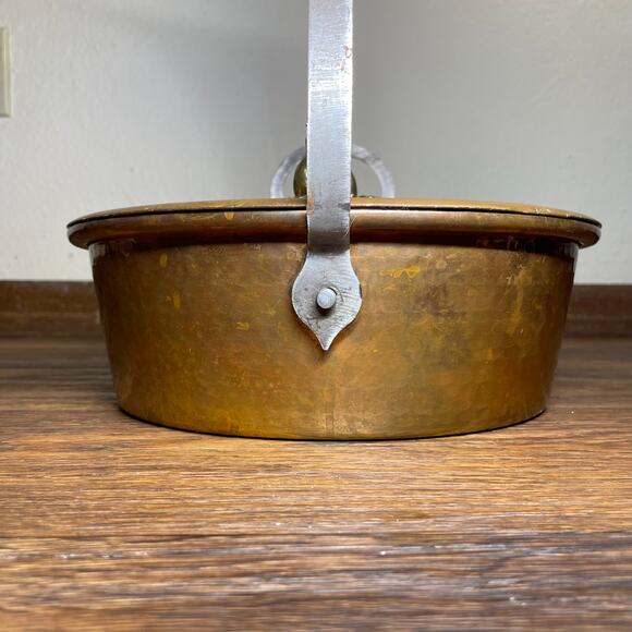 Cu artigiana vintage pot with garlic Handmade Copper Pot Vintage - Picture 4 of 16